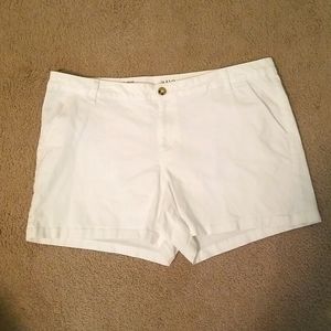 A.N.A. shorts H3